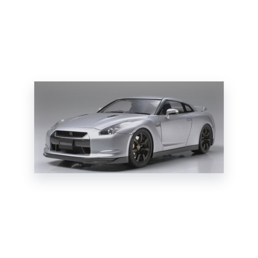 Tamiya Nissan Gt-R, 1/24 Scale