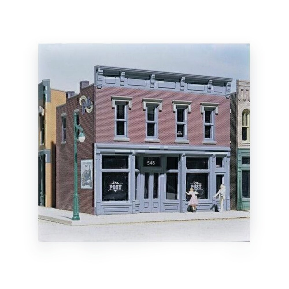 Woodland Scenics HO Kit Dpm Robert's Dry Goods