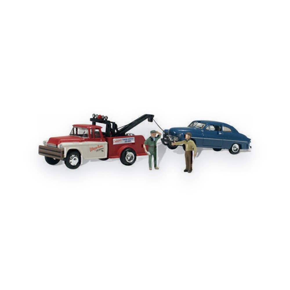Woodland Scenics N Scale Figures, Wayne Recker's Tow Service