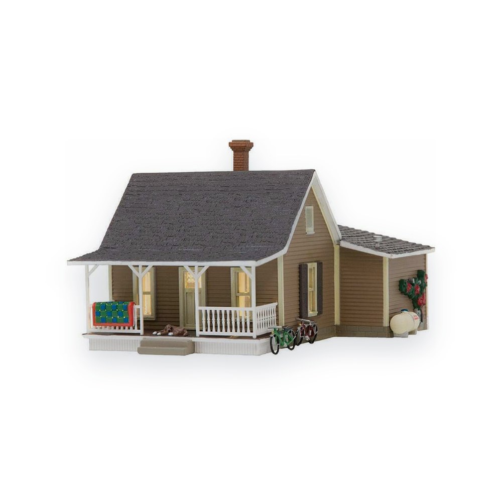 Woodland Scenics N Scale Built-Up Granny's House