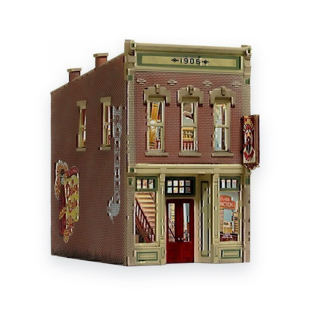 Woodland Scenics Toy & Hobby Shop Model Train Set Building, N Scale