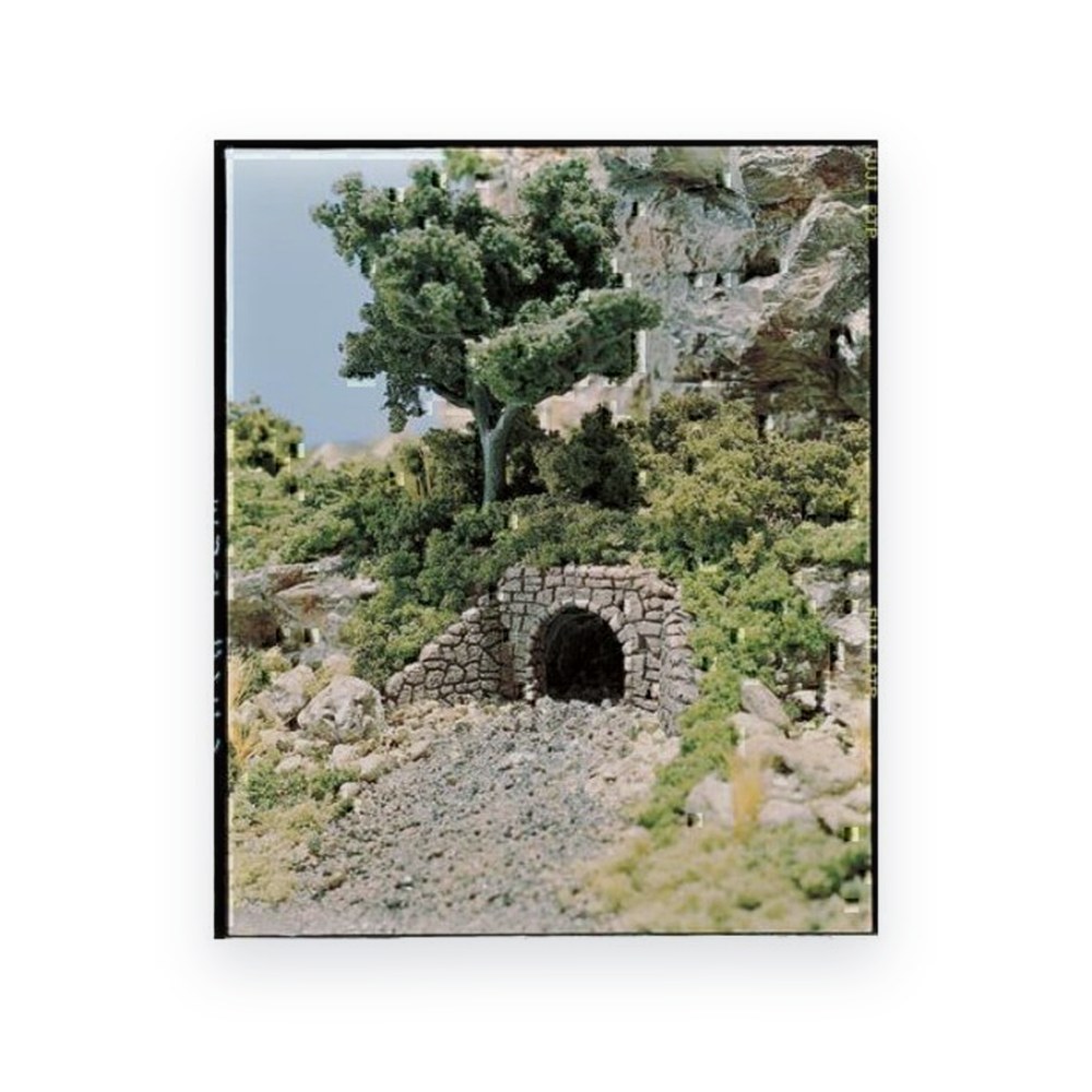 Woodland Scenics HO Culvert, Random Stone, 2