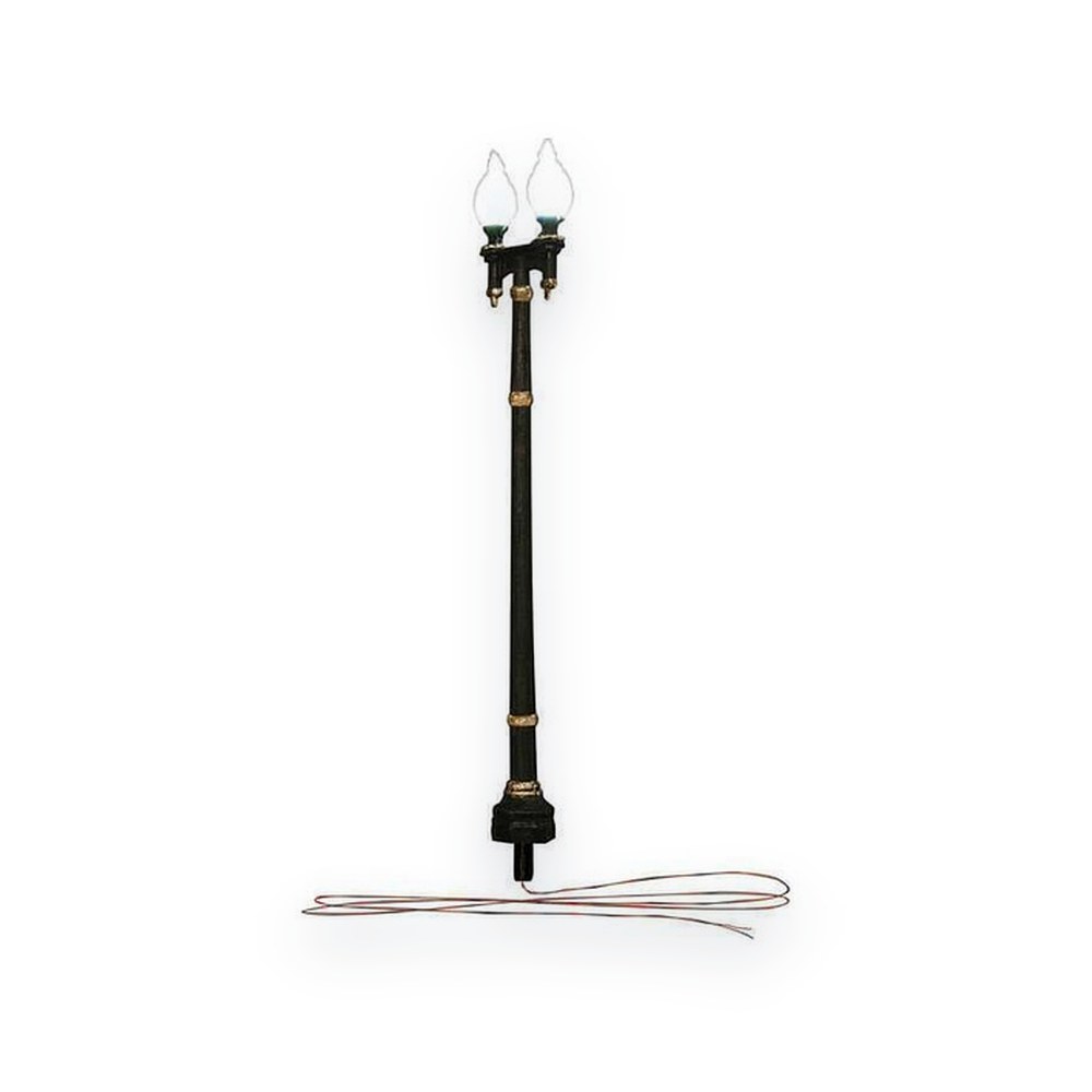 Woodland Scenics Street Lights, Double Lamp Post 2, O